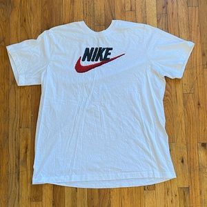 Nike T-shirt